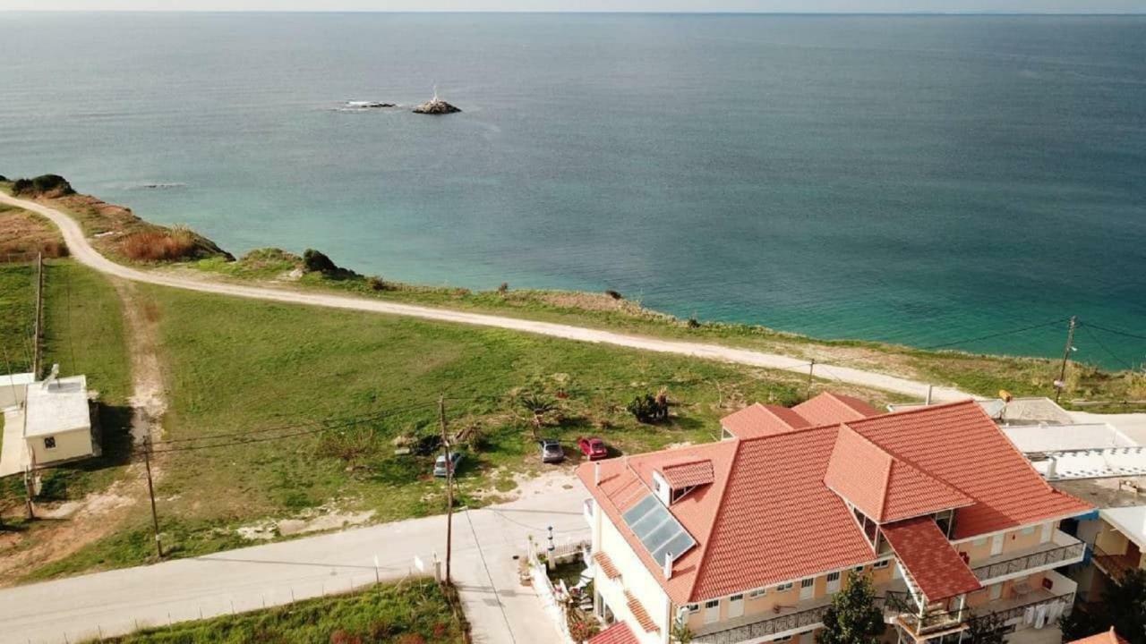 Faros Apartments มิทิคาส ภายนอก รูปภาพ